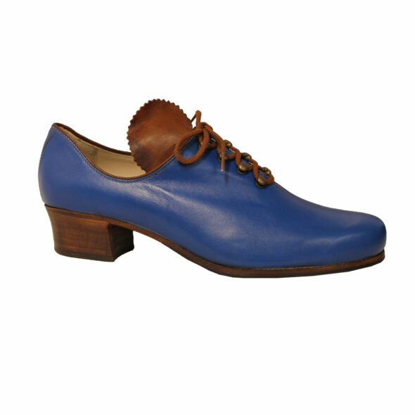 Trachtenschuh mit Mittelschnürung